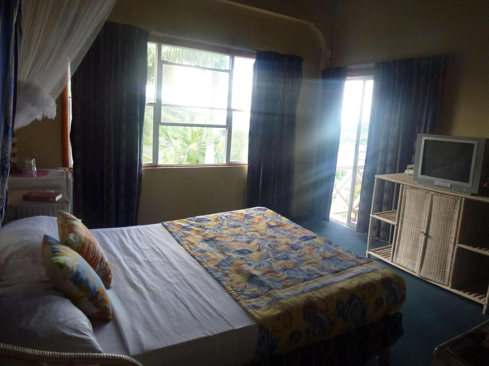 Inn La Galleria Five Islands Village ภายนอก รูปภาพ