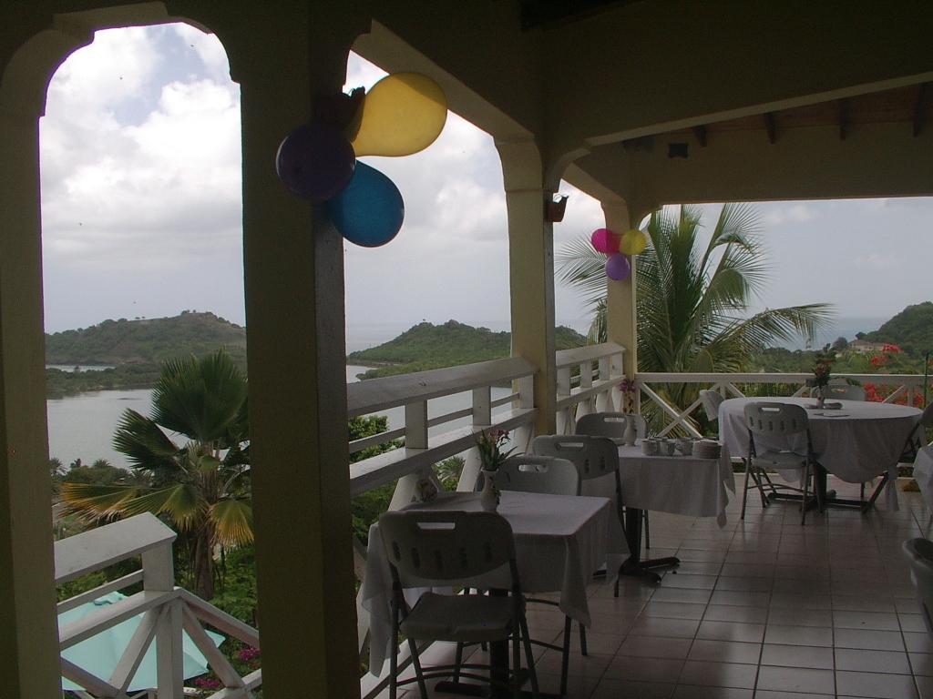 Inn La Galleria Five Islands Village ภายนอก รูปภาพ